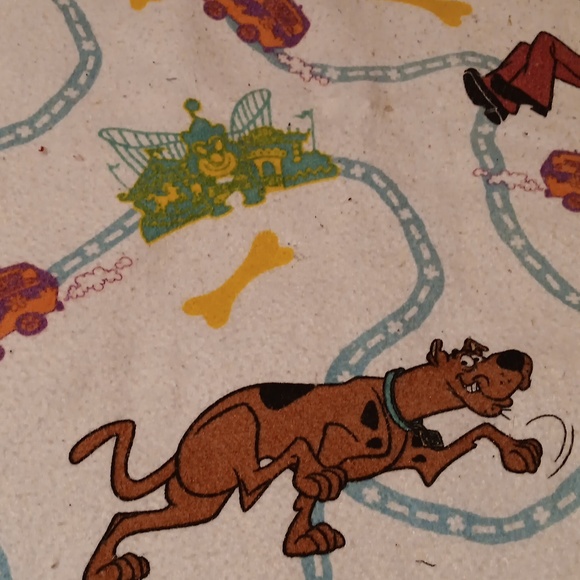 Scooby Doo 1999 blanket for full size bed. - Picture 6 of 11